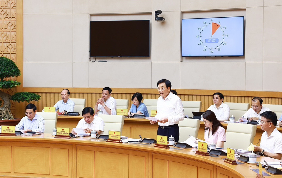 Bộ trưởng, Chủ nhiệm Văn phòng Chính phủ Trần Văn Sơn phát biểu. (Ảnh: Dương Giang/TTXVN)