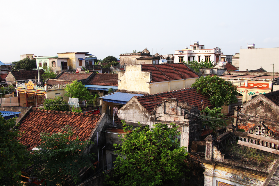 Trải qua thời gian với những thăng trầm lịch sử, ngôi làng cổ hôm nay đang dần đổi thay, phát triển không ngừng nhưng vẫn không mất đi vẻ đẹp cổ kính, thơ mộng. Những giá trị văn hóa truyền thống của quê hương với những tên đất, tên làng đã đi vào sử sách vẫn đang được các nghệ nhân, các bậc cao niên lưu giữ, bảo tồn và truyền lại cho các thế hệ con cháu.
