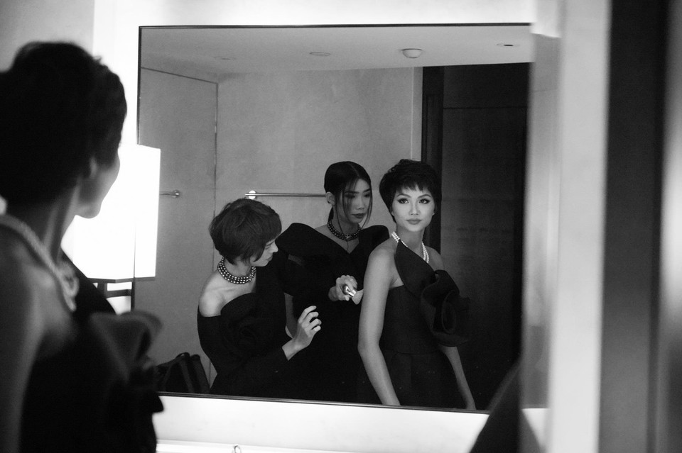 Trước đó, H’Hen Niê có mặt tại Australia từ ngày 8/5 để chuẩn bị cho show diễn Xuân Hè chủ đề 'Back to Nature.' (Ảnh: Tuấn Khôi/Vietnam+)