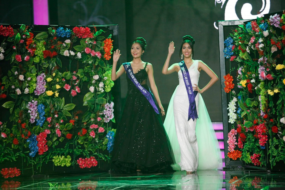 Thí sinh Kim Ngân, Thu Thủy (từ trái qua). (Ảnh: Ân Nguyễn)