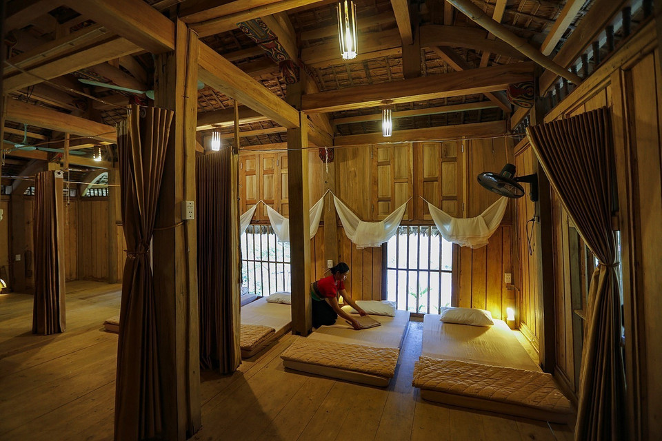 Không gian nghỉ ngơi dành cho du khách tại homestay Ngọc Nhềm tại xóm Đá Bia, xã Tiền Phong (Đà Bắc, Hòa Bình). (Ảnh: Trọng Đạt/TTXVN)