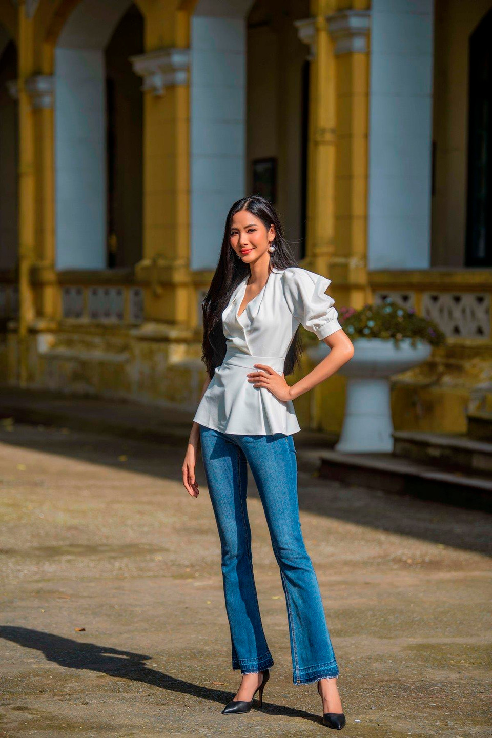 Hoàng Thùy cho biết, cô đã sẵn sàng cho 'cuộc đua' sắp tới.(Ảnh: Như Hoàn/Vietnam+)