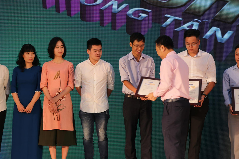 Qua vòng sơ khảo, ban tổ chức đã lựa chọn 104 tác phẩm vào vòng chung khảo. Hội đồng giải thưởng đã lựa chọn trao giải cho hơn 50 tác phẩm, nhóm tác phẩm xuất sắc. (Ảnh: M.Mai/Vietnam+)