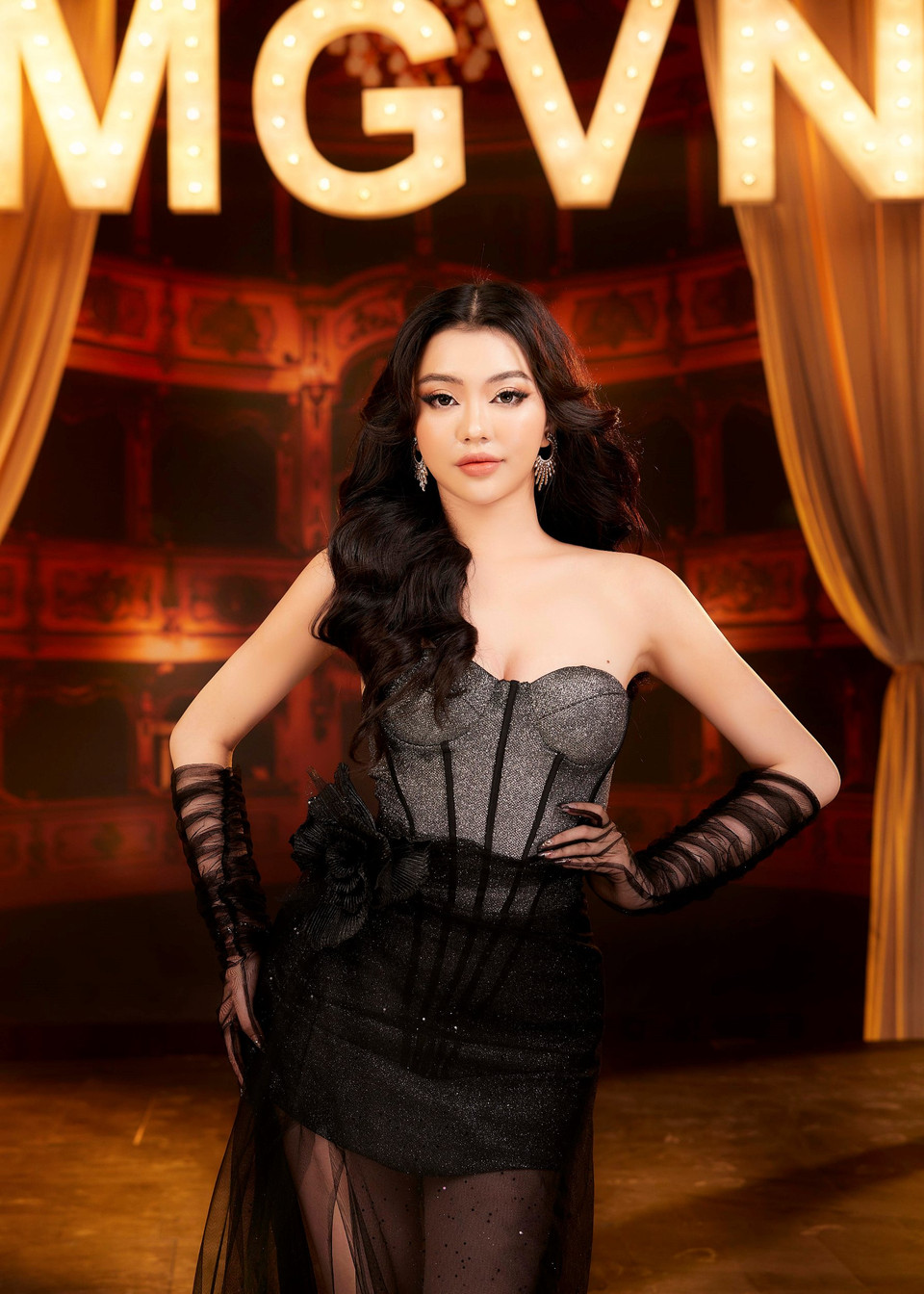 Thí sinh Nguyễn Thị Cẩm Tú, SBD 233, Hải Phòng. (Ảnh: Vietnam+)