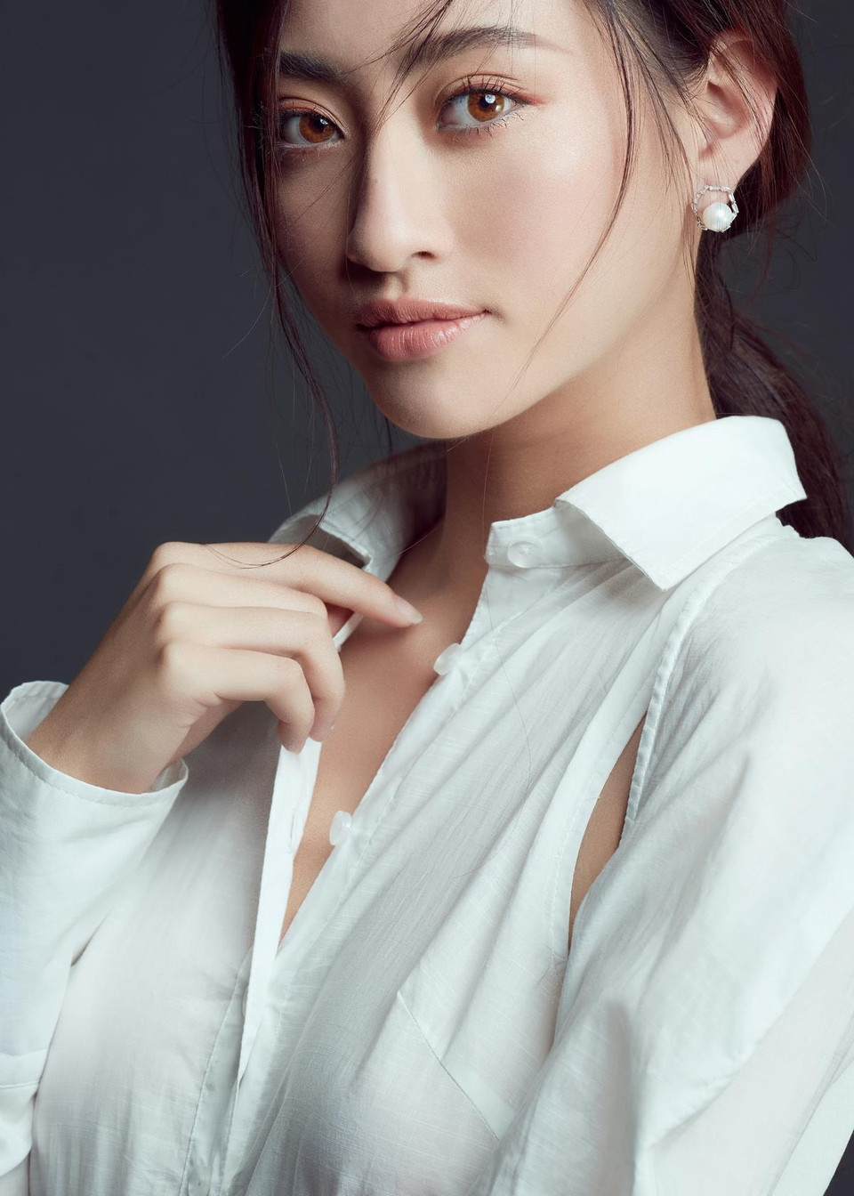 Mỗi lần xuất hiện là mỗi lần Lương Thùy Linh mang tới những hình ảnh ấn tượng khiến khán giả phải trầm trồ. (Ảnh: Kỳ Anh Trần/Vietnam+)