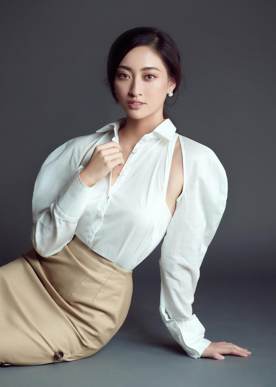 Đăng quang Miss World Việt Nam 2019, Lương Thùy Linh nhận được nhiều tình cảm và sự ủng hộ của khán giả bởi tài sắc vẹn toàn của một nàng hậu trẻ tuổi mười chín, đôi mươi. (Ảnh: Kỳ Anh Trần/Vietnam+)