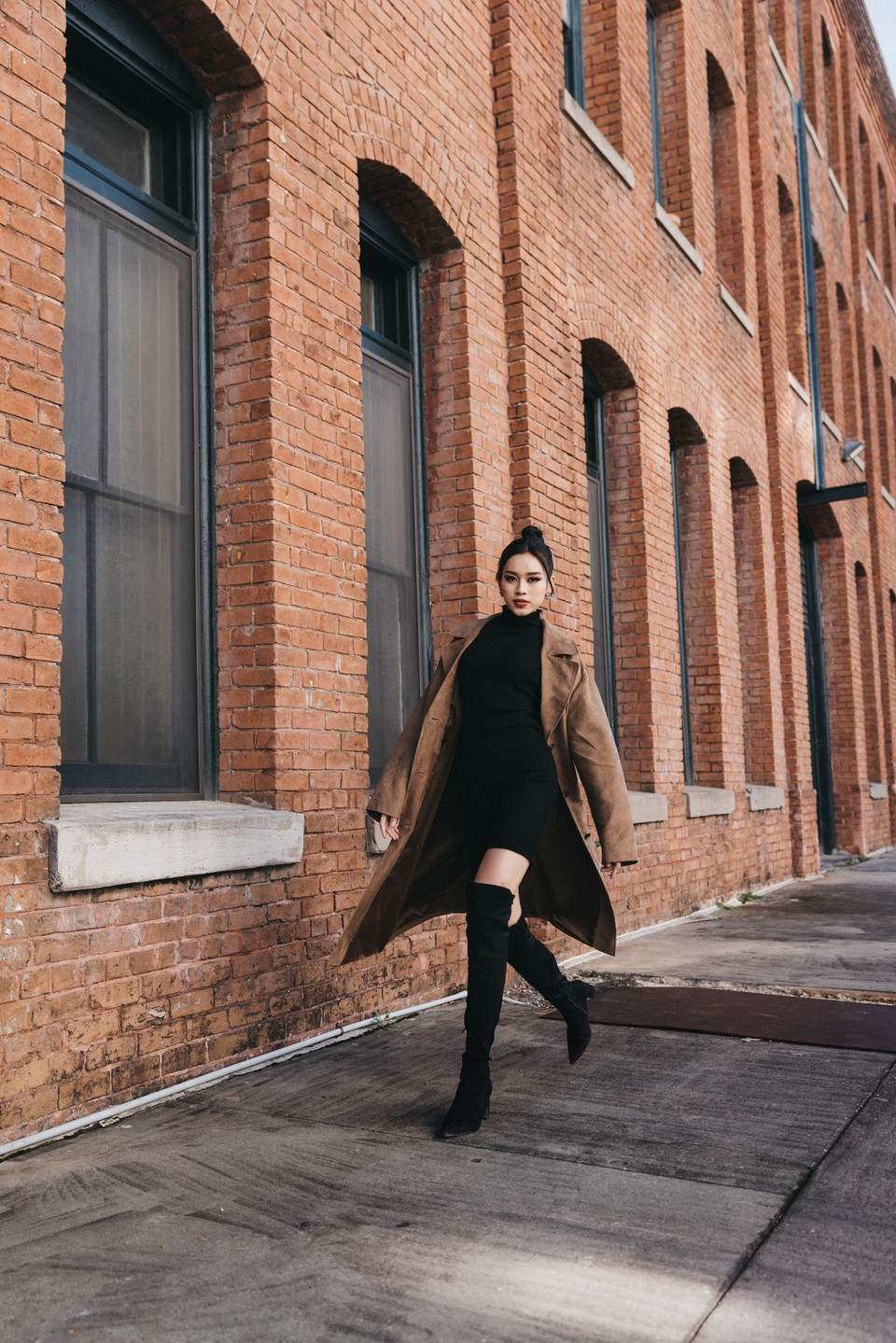 Ở mỗi chặng trong chuyến hành trình dài của mình, Đỗ Thị Hà vẫn luôn cập nhật hình ảnh trên trang cá nhân để thông báo đến người hâm mộ. (Ảnh: CTV/Vietnam+)