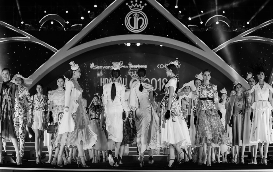 Đêm thứ 3 'Người đẹp thời trang' cũng là show diễn cuối cùng của Hoa hậu Việt Nam tại thành phố biển Đà Nẵng.