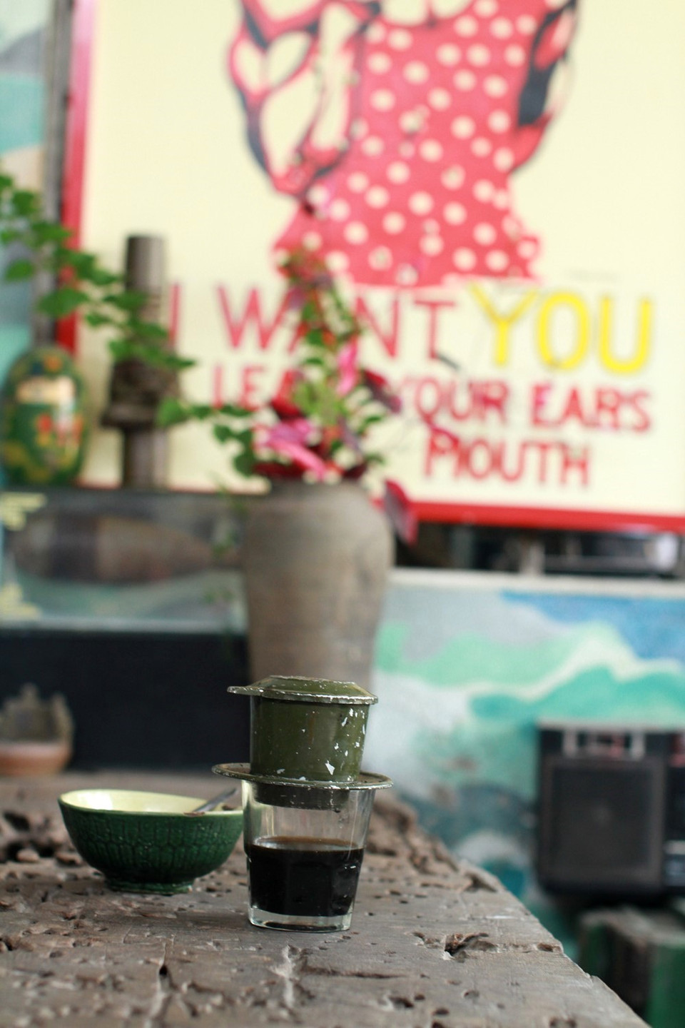 Càphê phong cách lính. (Ảnh: Xuân Mai/Vietnam+)