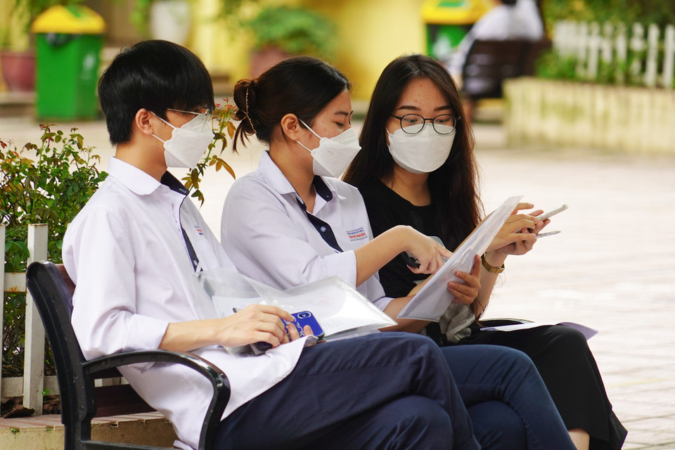 Ngày mai 28/6, các sỹ tử sẽ khởi động kỳ thi với môn Ngữ Văn, thời gian làm bài 120 phút. (Ảnh: PV/Vietnam+)