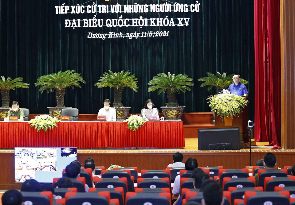 Chủ tịch Quốc hội Vương Đình Huệ trình bày chương trình hành động. (Ảnh: Doãn Tấn/TTXVN)