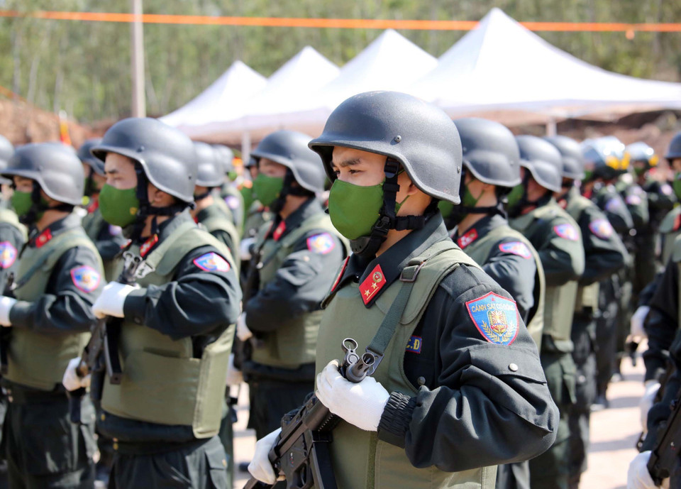 Cán bộ, chiến sỹ CSCĐ tham dự buổi lễ thành lập Trung tâm huấn luyện quốc gia về phòng, chống khủng bố. (Ảnh: TTXVN phát)