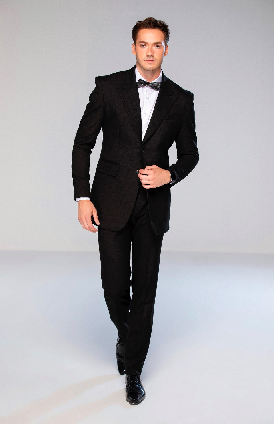 Trước đó, vào tháng 6 năm nay, đại diện tổ chức Miss World và Mr Miss World cùng Nam vương Jack Heslewood, Hoa hậu Krystyna Pyszková và 10 người đẹp quốc tế đã có dịp ghé thăm Việt Nam để tham dự họp báo Mr World Vietnam 2024 cũng như góp mặt tại sự kiện thời trang Vietnam Beauty Fashion Fest (VBFF). (Ảnh: CTV/Vietnam+)