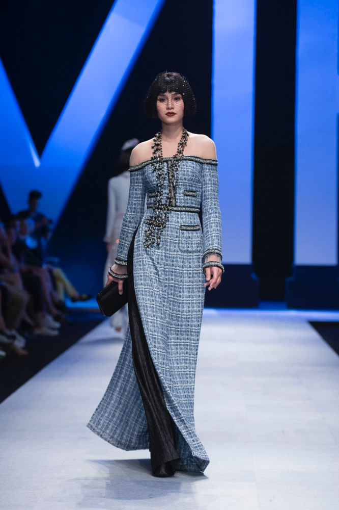 Bộ sưu tập của nhà thiết kế Nguyễn Công Trí được lấy cảm hứng từ chính câu chuyện cổ tích của huyền thoại thời trang Coco Channel.