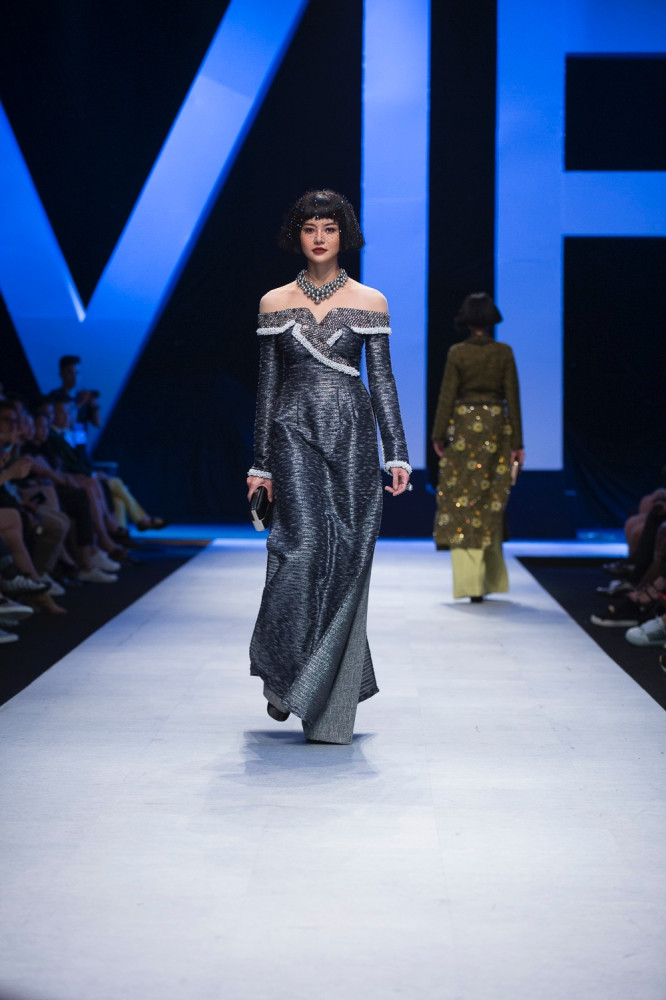 Dấu ấn Coco được nhà thiết kế Nguyễn Công Trí tái hiện qua những câu chuyện cổ tích Việt Nam như: Mai An Tiêm, Ai mua hành tôi; Mỵ Châu-Trọng Thủy; Sơn Tinh-Thủy Tinh...