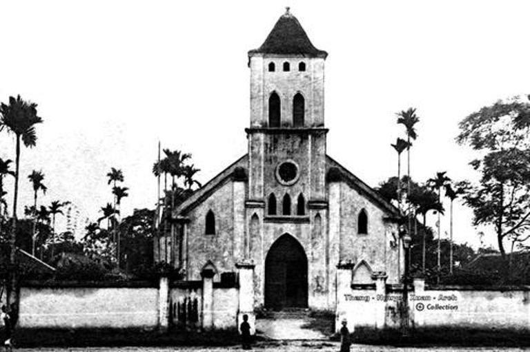 Nhà thờ Yên Bái năm 1910. (Ảnh tư liệu TTXVN)