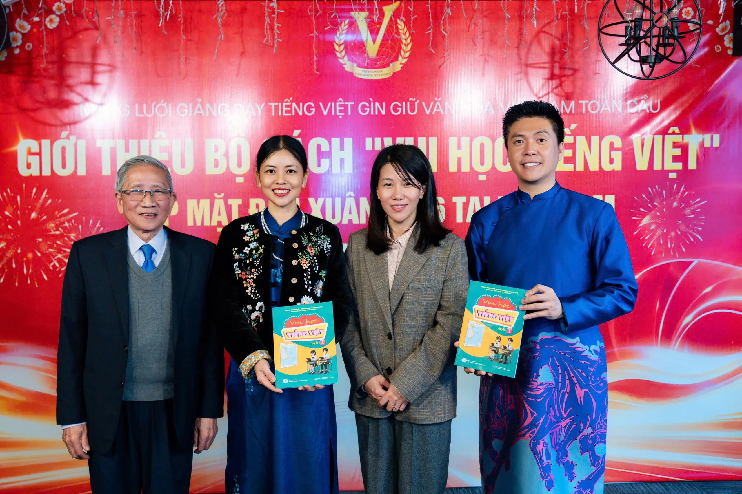Bộ sách mới hỗ trợ giảng dạy tiếng Việt tại nước ngoài được xây dựng