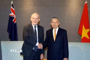 Tổng Bí thư, Chủ tịch nước Tô Lâm và ông Steven Joyce, Quyền Chủ tịch Hội Hữu nghị New Zealand-Việt Nam. (Ảnh: Thống Nhất/TTXVN)