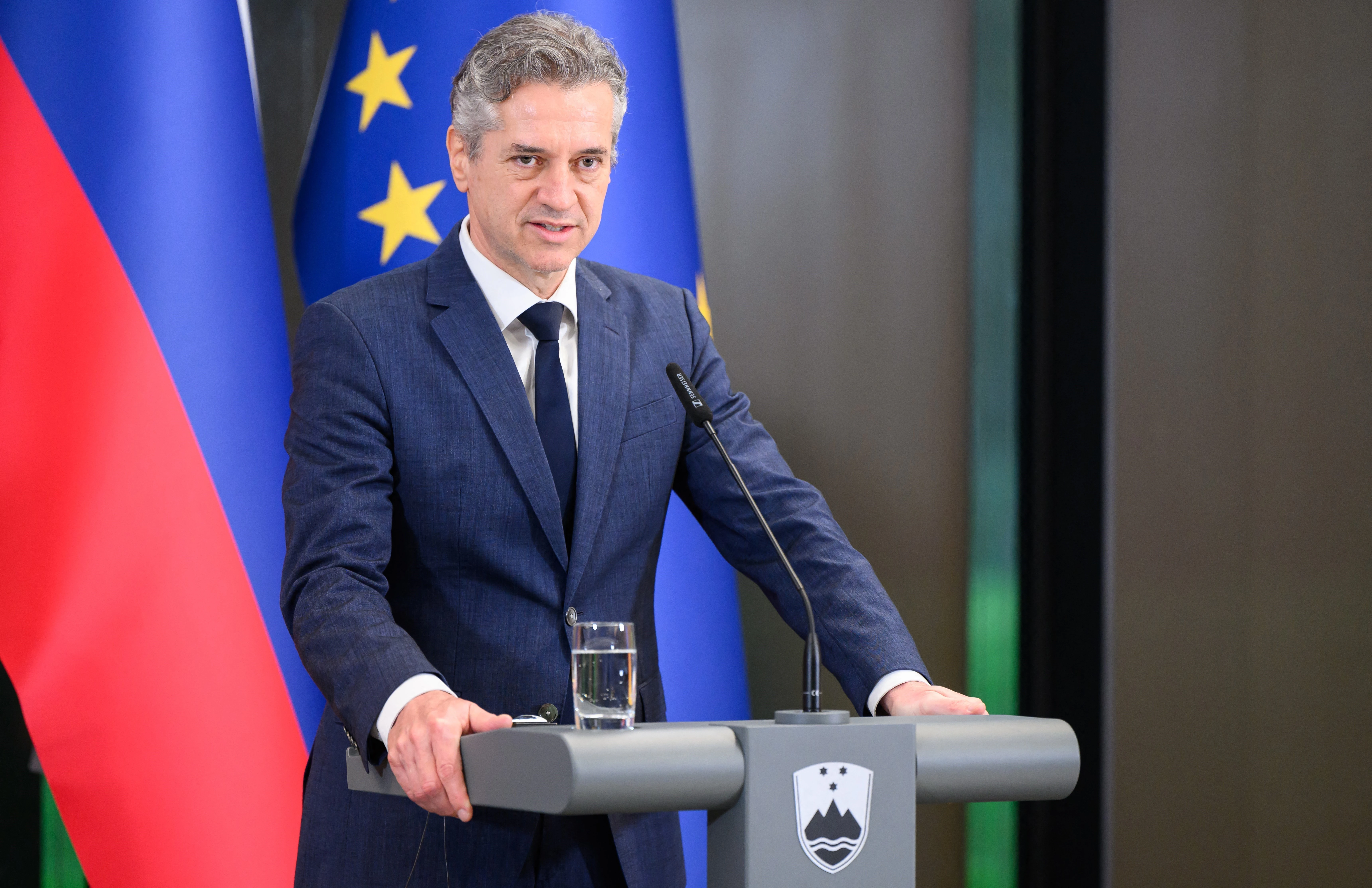 Slovenia: Đảng Cầm Quyền Gianh Chiến Thắng Sít Sao Trong Cuộc Bầu Cử Quốc Hội