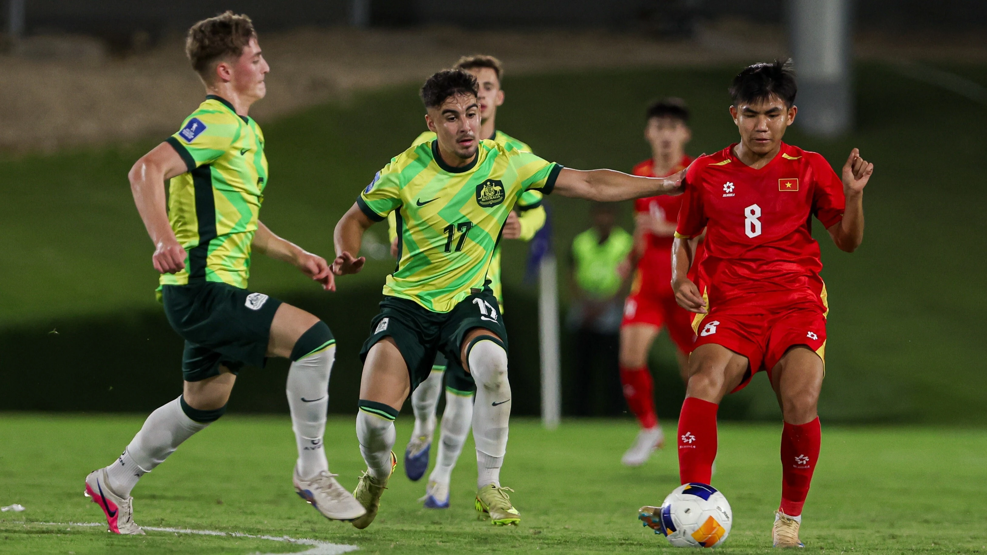 Bất lực trước bức tường Australia, U17 Việt Nam dừng bước ở tứ kết giải châu Á 2026