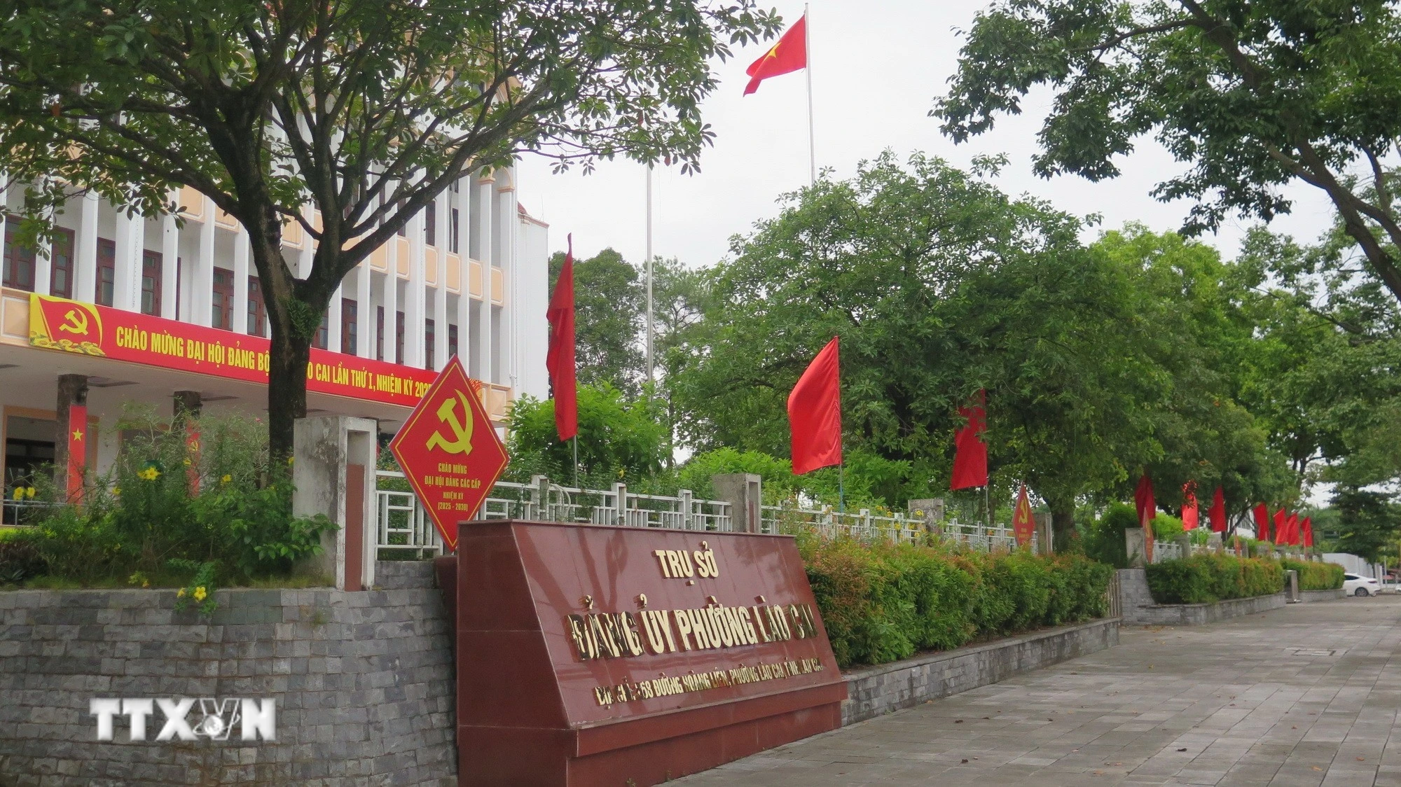 Cần cơ chế đặc thù xử lý hơn 10.000 cơ sở nhà đất đối dự