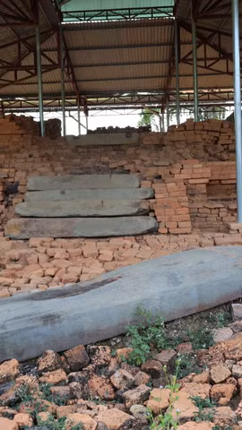 Hiện trạng lối lên một khu đền tháp tại gò 2A trong 17 điểm thuộc cụm di tích khảo cổ và các dấu tích khảo cổ tại xã Cát Tiên, tỉnh Lâm Đồng. (Ảnh: Kha Phạm/TTXVN)