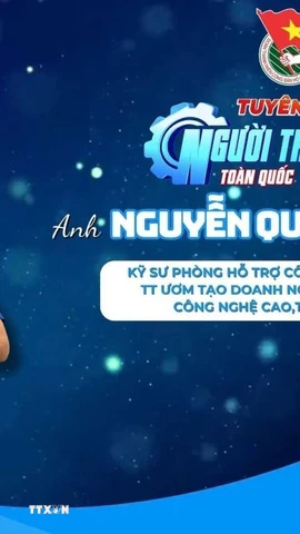 Anh Nguyễn Quốc Thanh, kỹ sư Phòng Hỗ trợ công nghệ cây trồng, Trung tâm Ươm tạo doanh nghiệp nông nghiệp công nghệ cao (thuộc Ban Quản lý Khu nông nghiệp công nghệ cao Thành phố Hồ Chí Minh). (Ảnh: TTXVN phát)