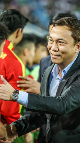 Việc hoàn thiện khung pháp lý, nâng cao hiệu quả quản lý đặt nền tảng vững chắc cho sự phát triển lâu dài của bóng đá Việt Nam. (Ảnh: VFF)