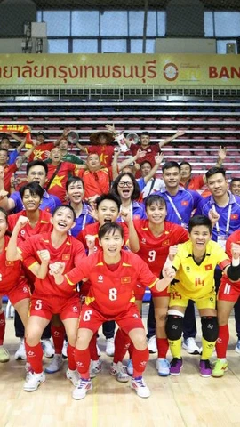 Đội tuyển Futsal Nữ Việt Nam lần đầu giành huy chương Vàng tại SEA Games. (Ảnh: VFF)