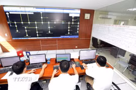 Lào Cai phấn đấu 100% công chức, viên chức làm công tác quản lý nhà nước về khoa học, công nghệ và đổi mới sáng tạo được bồi dưỡng, cập nhật kiến thức về chuyển đổi số và quản trị đổi mới sáng tạo. (Nguồn: TTXVN)