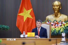 Thủ tướng Lê Minh Hưng điện đàm với Thủ tướng Đức Friedrich Merz. (Ảnh: Dương Giang/TTXVN)