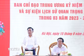 Ông Trần Cẩm Tú, Ủy viên Bộ Chính trị, Thường trực Ban Bí thư, Trưởng Ban Chỉ đạo Trung ương phát biểu chỉ đạo cuộc họp. (Ảnh: Phương Hoa/TTXVN)