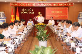 Ông Nguyễn Hồng Lĩnh, Phó Chủ nhiệm Ủy ban Kiểm tra Trung ương, Phó Trưởng đoàn Thường trực Đoàn kiểm tra số 5, phát biểu tại buổi làm việc. (Ảnh: Sỹ Tuyên/TTXVN)