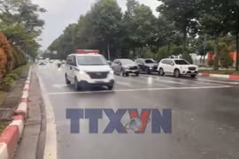 Lực lượng Cảnh sát giao thông trên nhiều tuyến đường đã phối hợp, hỗ trợ đưa một thai phụ mang thai 35 tuần đi cấp cứu.