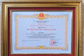 Chủ tịch nước đã ký Quyết định số 1197/QĐ-CTN ngày 25/7/2026, truy tặng Huân chương Dũng cảm cho đồng chí Thượng sỹ Kpă Thiêp. (Nguồn: Quân đội Nhân dân)