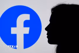 Biểu tượng Facebook tại Arlington, Virginia, Mỹ. (Ảnh: AFP/TTXVN)