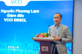 Ông Nguyễn Phương Lam, Giám đốc Liên đoàn Thương mại và Công nghiệp Việt Nam (VCCI) chi nhánh Đồng bằng sông Cửu Long phát biểu tại chương trình. (Ảnh: Thanh Liêm/TTXVN)