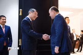 Thủ tướng Lê Minh Hưng tiếp Phó Thủ tướng, Chủ tịch Hội Liên hiệp thanh niên Campuchia Hun Many. (Ảnh: Dương Giang/TTXVN)