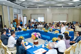 Quang cảnh tọa đàm.