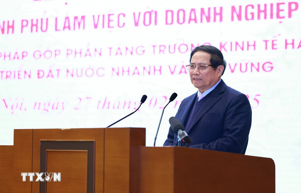 Thủ tướng Phạm Minh Chính kết luận Hội nghị Thường trực Chính phủ làm việc với doanh nghiệp nhà nước. (Ảnh: Dương Giang/TTXVN)