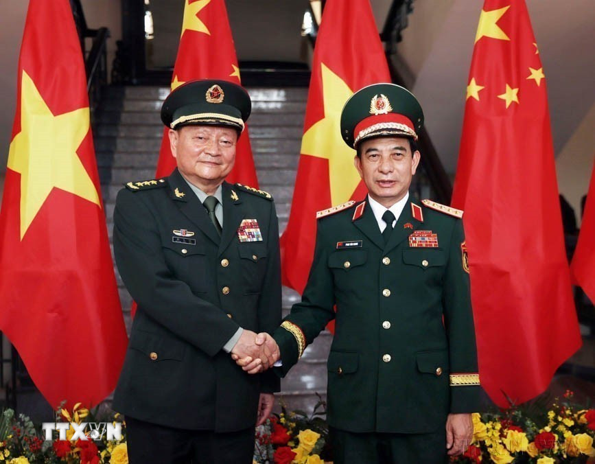 Đại tướng Phan Văn Giang, Bộ trưởng Bộ Quốc phòng đón Thượng tướng Trương Hựu Hiệp, Phó Chủ tịch Quân ủy Trung ương Trung Quốc thăm chính thức Việt Nam (Hà Nội, 24/10/2024). (Ảnh: An Đăng/TTXVN)