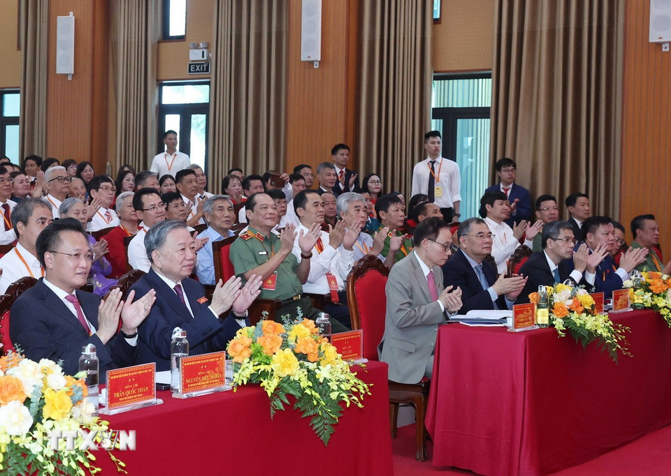 Tổng Bí thư Tô Lâm dự Đại hội đại biểu Đảng bộ xã Nghĩa Trụ lần thứ nhất. (Ảnh: Thống Nhất/TTXVN)