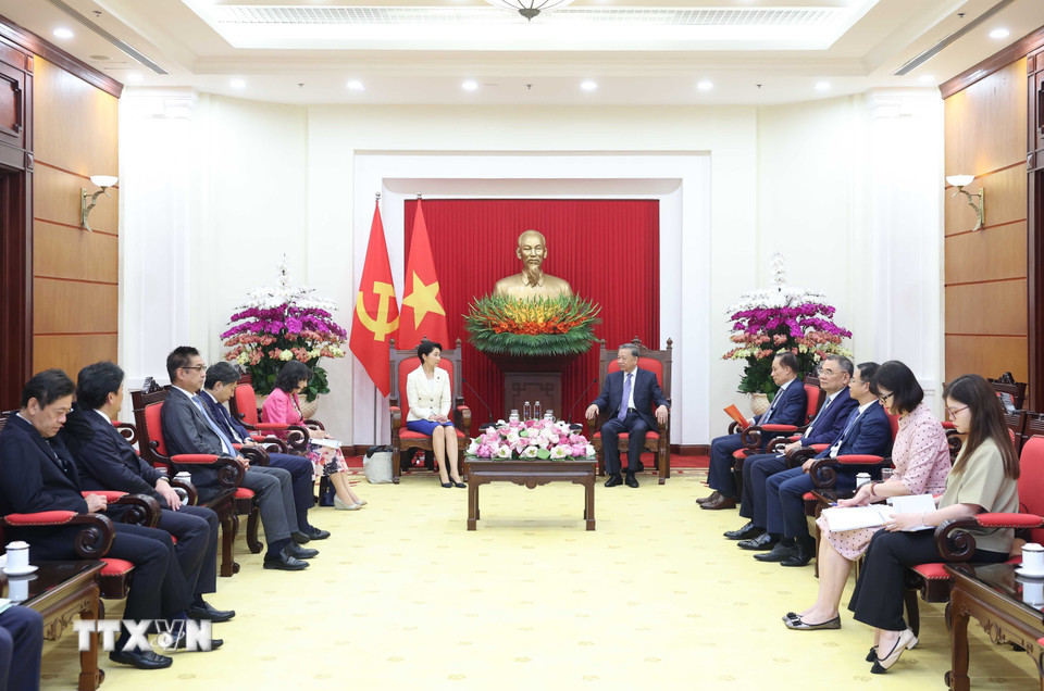Tổng Bí thư Tô Lâm tiếp Đoàn đại biểu Liên minh Nghị sỹ hữu nghị Nhật Bản-Việt Nam. (Ảnh: Thống Nhất/TTXVN)