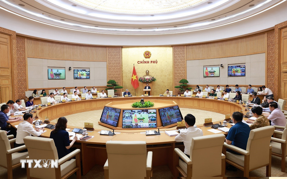 Thủ tướng Phạm Minh Chính chủ trì Phiên họp Chính phủ thường kỳ tháng 6 năm 2025 và Hội nghị trực tuyến Chính phủ với các địa phương. (Ảnh: Dương Giang/TTXVN)
