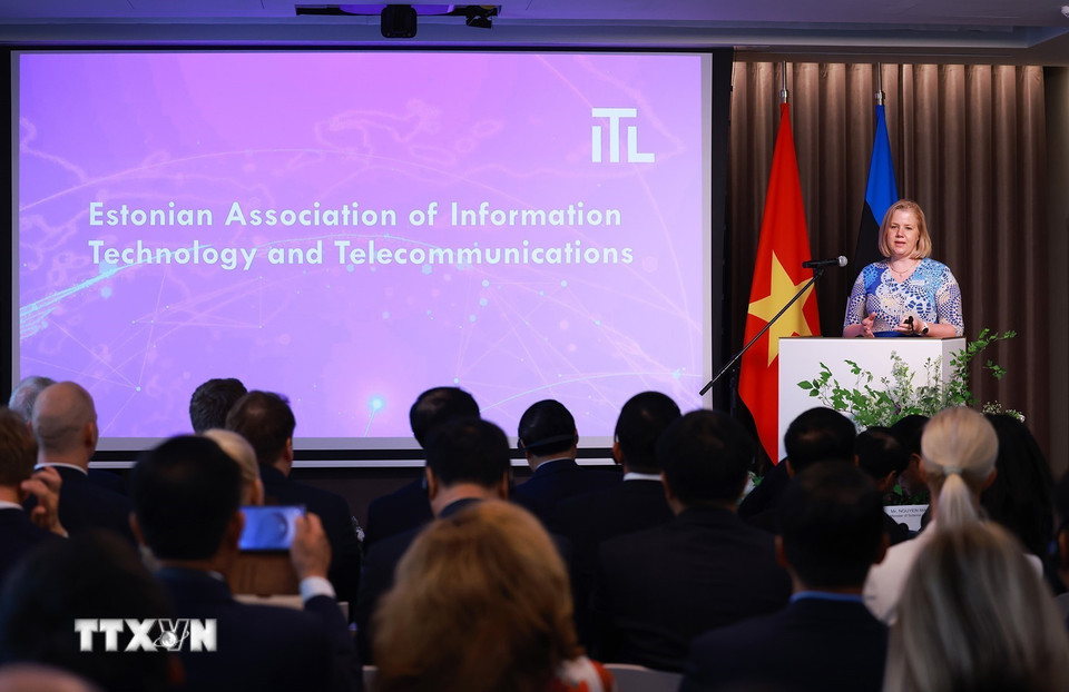 Đại diện doanh nghiệp Estonia phát biểu. (Ảnh: Dương Giang/TTXVN)