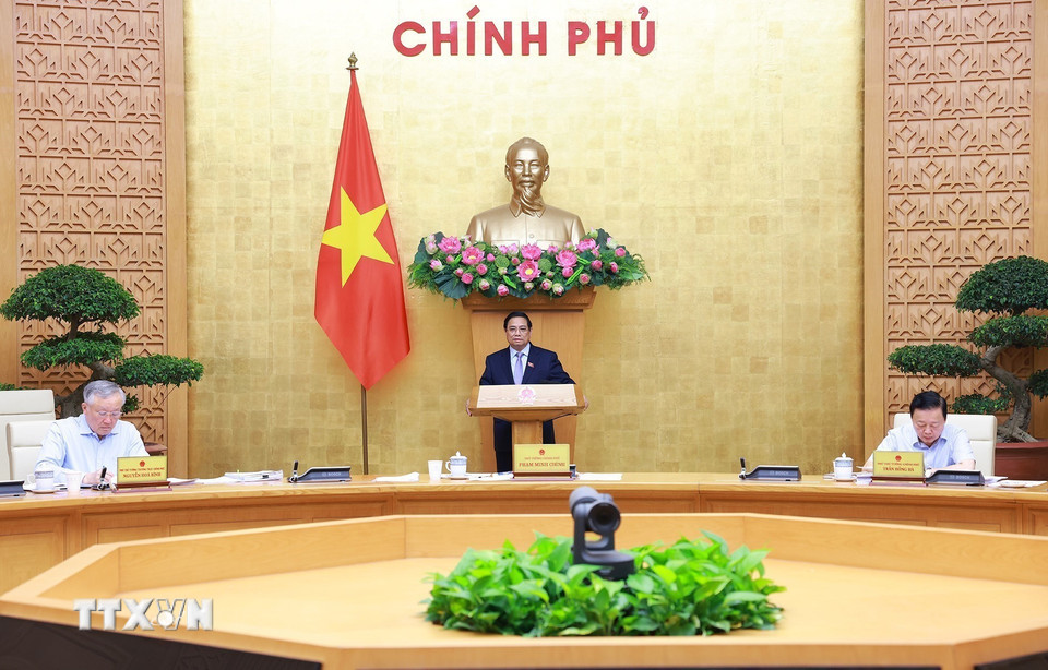 Thủ tướng Phạm Minh Chính chủ trì Phiên họp Chính phủ thường kỳ tháng 4/2025. (Ảnh: Dương Giang/TTXVN)