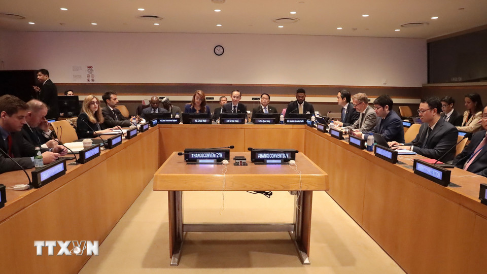 Quang cảnh buổi lễ. (Ảnh: Thanh Tuấn/TTXVN)