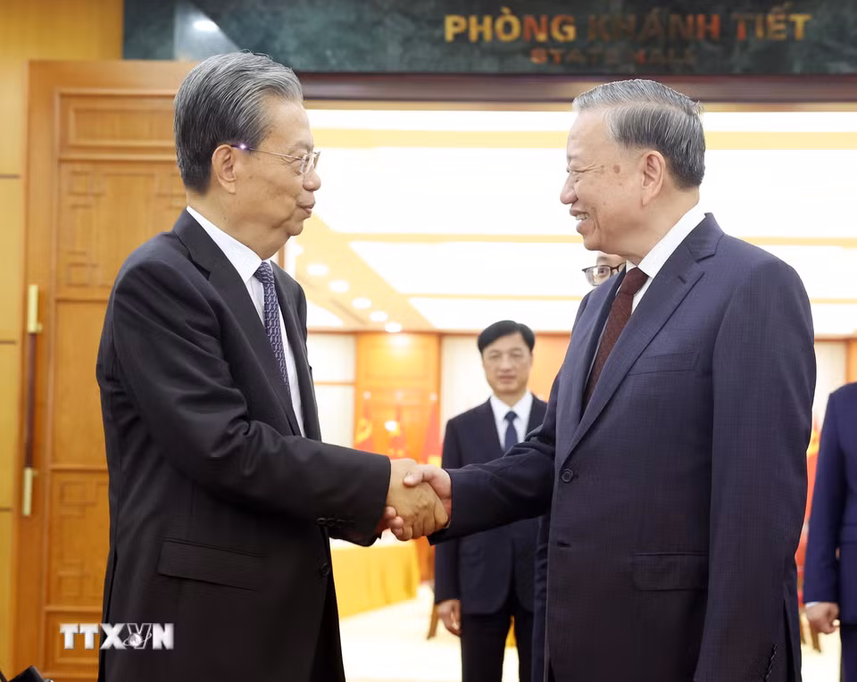 Tổng Bí thư Tô Lâm tiếp Ủy viên trưởng Nhân đại toàn quốc Trung Quốc Triệu Lạc Tế. (Ảnh: Thống Nhất/TTXVN)