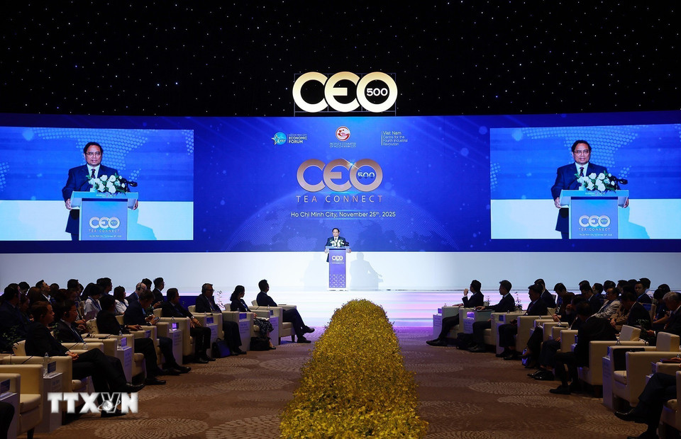 Thủ tướng Phạm Minh Chính phát biểu tại Chương trình CEO500- TEA CONNECT. (Ảnh: Dương Giang/TTXVN)