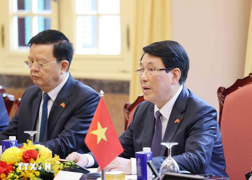 Chủ tịch nước Lương Cường phát biểu tại cuộc hội đàm với Tổng thống Sri Lanka. (Ảnh: Lâm Khánh/TTXVN)